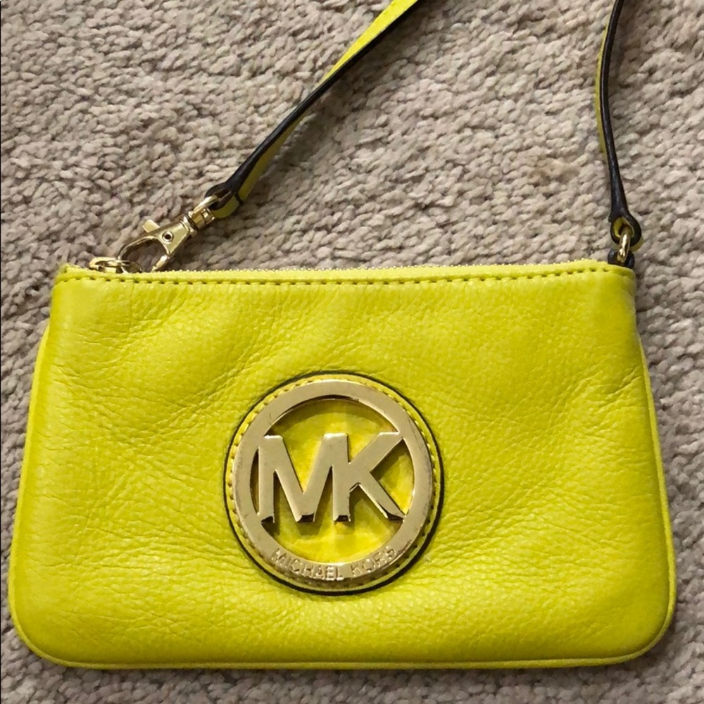 Michael Kors wristlet